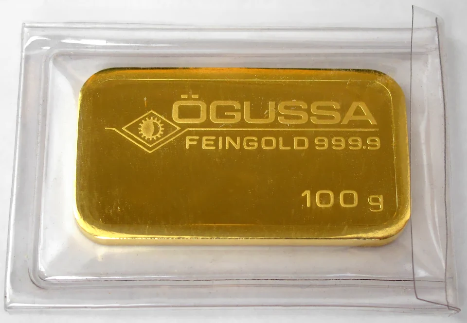 Emas batangan 100 gram kadar 99,99 persen untuk investasi